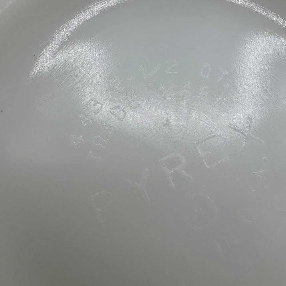 Vintage Pyrex Mixing Bowl Yellow Cinderella‎ Nest 443 2 1/2 Qt Tab Handles USA